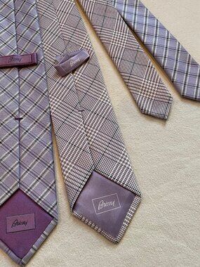 Brioni Plaid Silk Tie in Mauve and Beige Plaid 2-pack